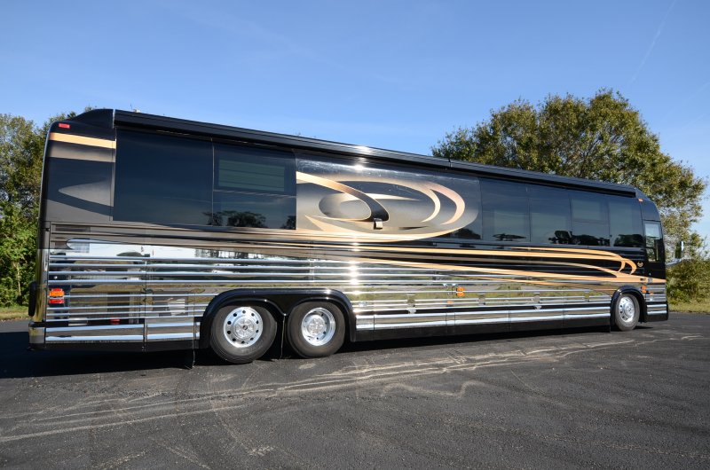 2006 Prevost Marathon XLII For Sale