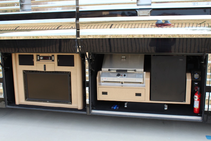 2006 Prevost Marathon XLII For Sale