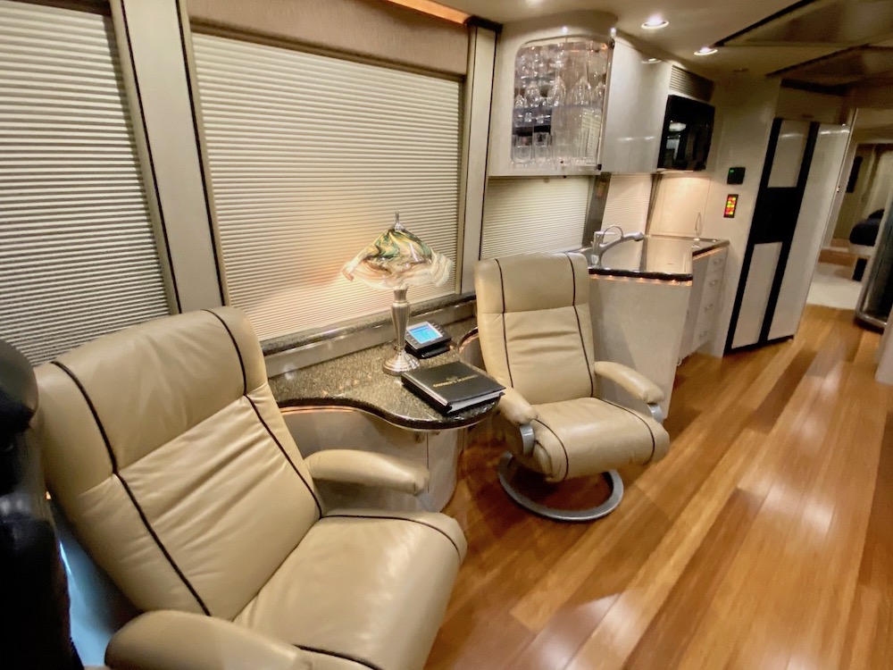 2006 Prevost Marathon XLII For Sale