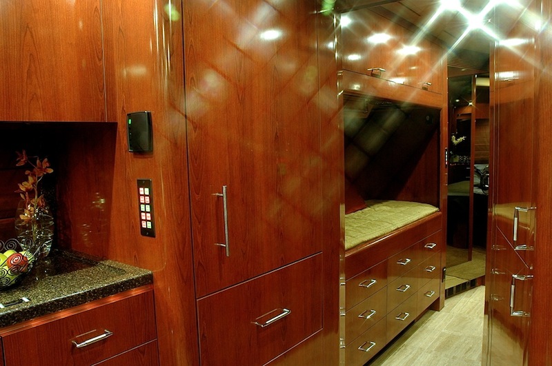 2006 Prevost Marathon XLII For Sale