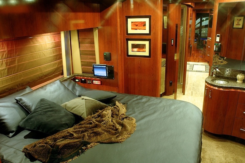 2006 Prevost Marathon XLII For Sale