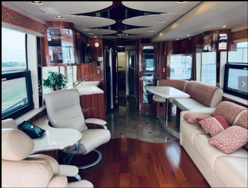 2006 Prevost Marathon XLII For Sale