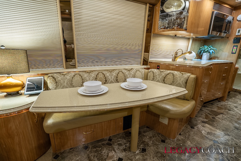 2006 Prevost Marathon XLII For Sale