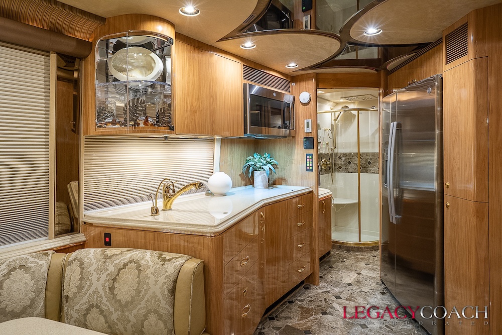 2006 Prevost Marathon XLII For Sale