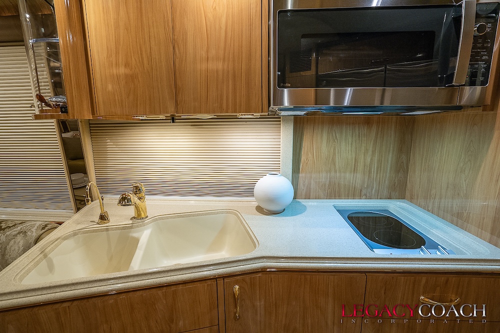 2006 Prevost Marathon XLII For Sale