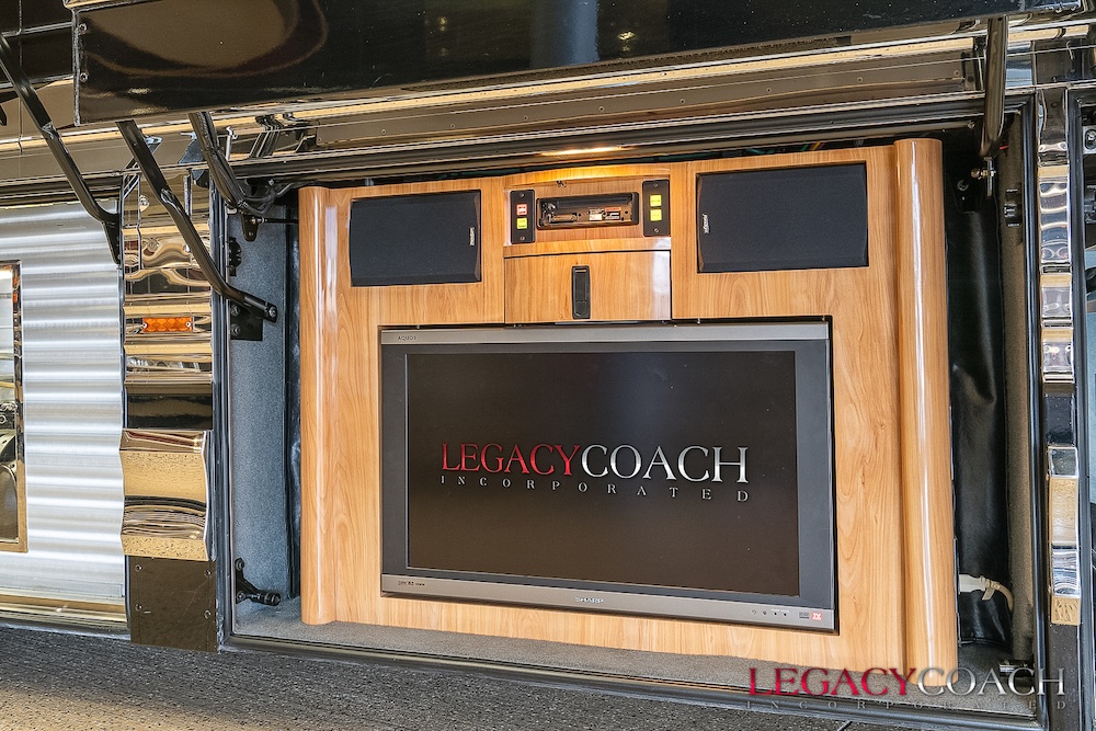 2006 Prevost Marathon XLII For Sale