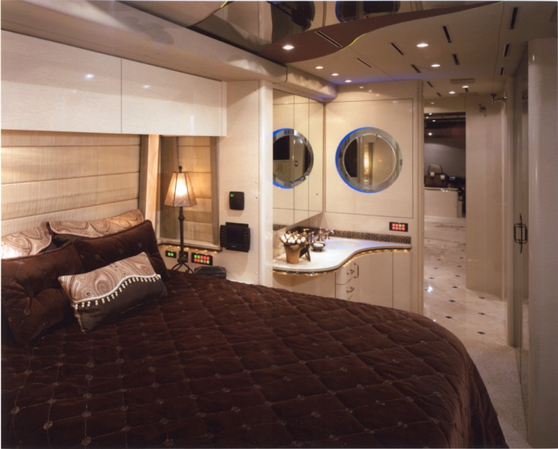 2006 Prevost Marathon XLII For Sale