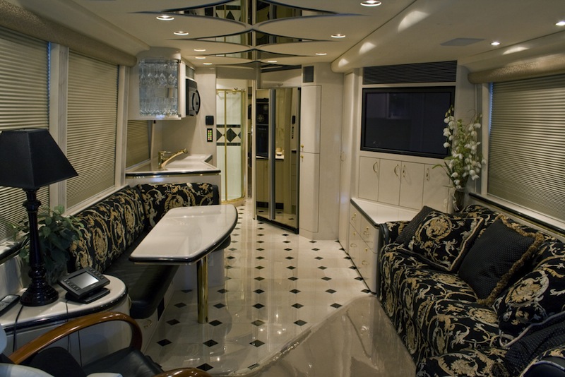 2006 Prevost Marathon XLII For Sale