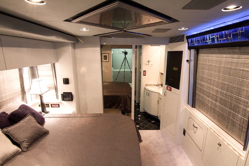 2006 Prevost Marathon XLII For Sale