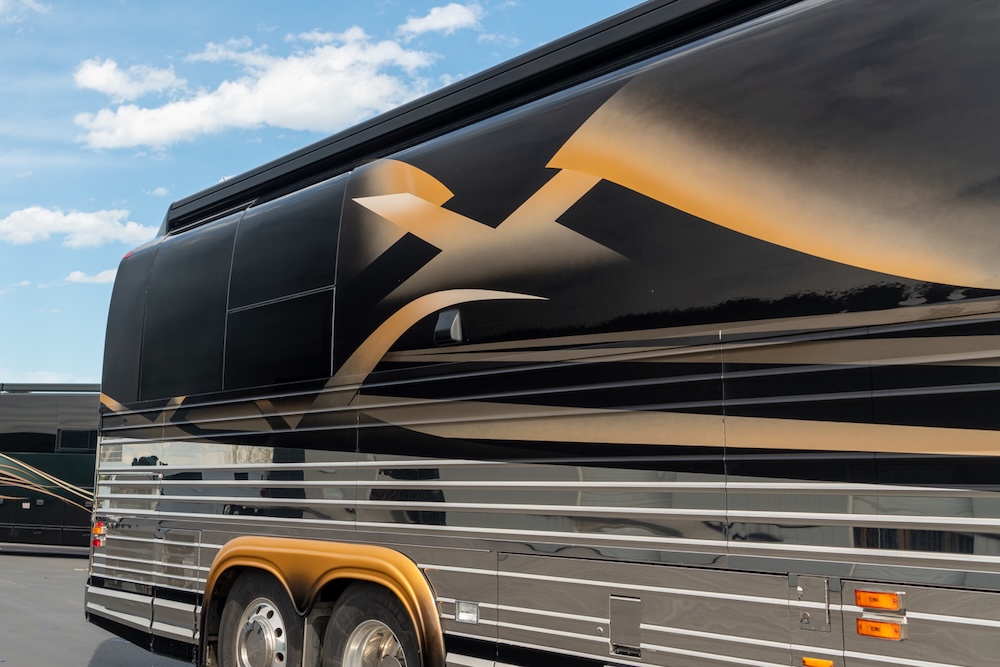 2006 Prevost Marathon XLII For Sale