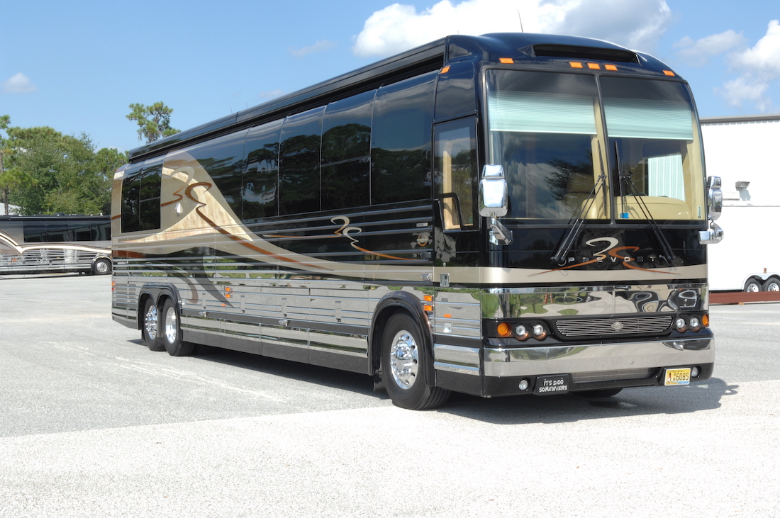 2006 Prevost Marathon XLII For Sale