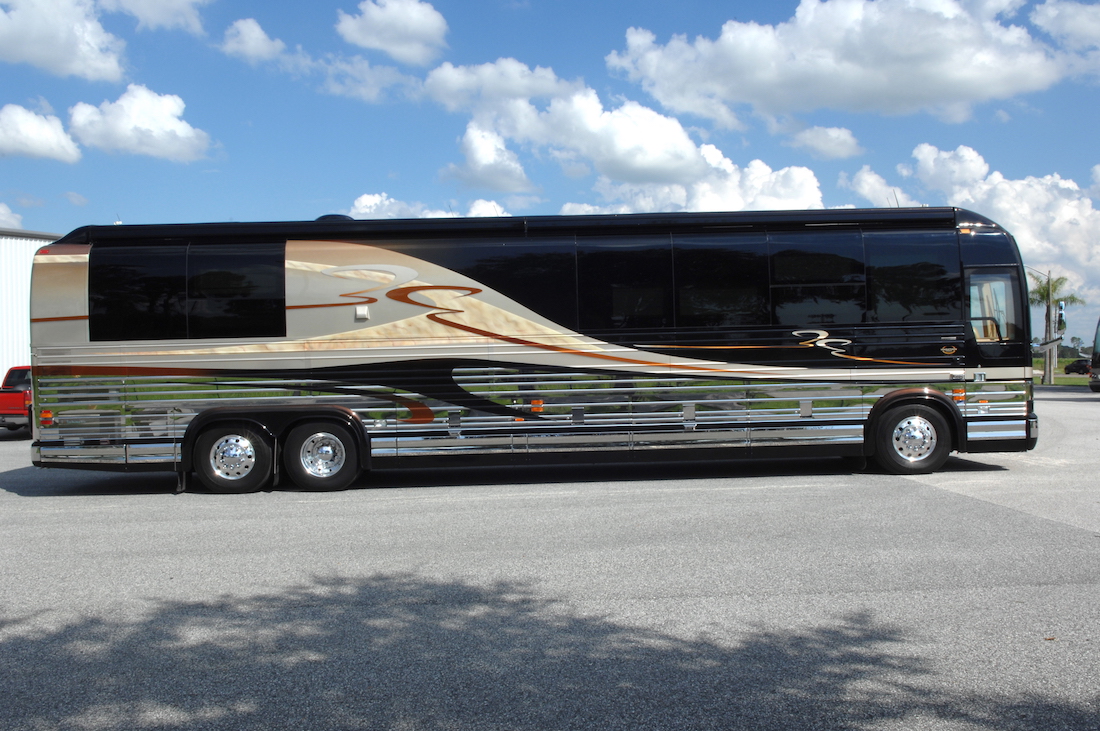 2006 Prevost Marathon XLII For Sale