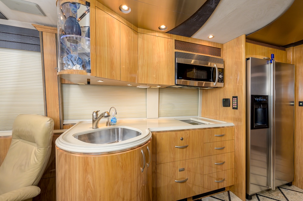 2006 Prevost  Marathon XLII  For Sale