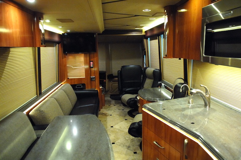 2006 Prevost Marathon XLII For Sale