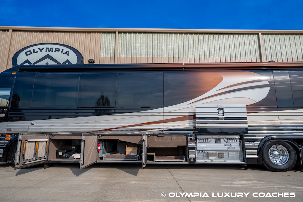 2006 Prevost Marathon XLII For Sale