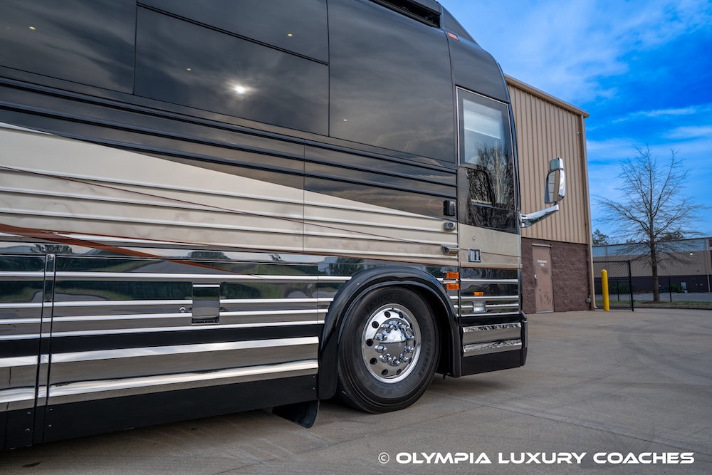 2006 Prevost Marathon XLII For Sale
