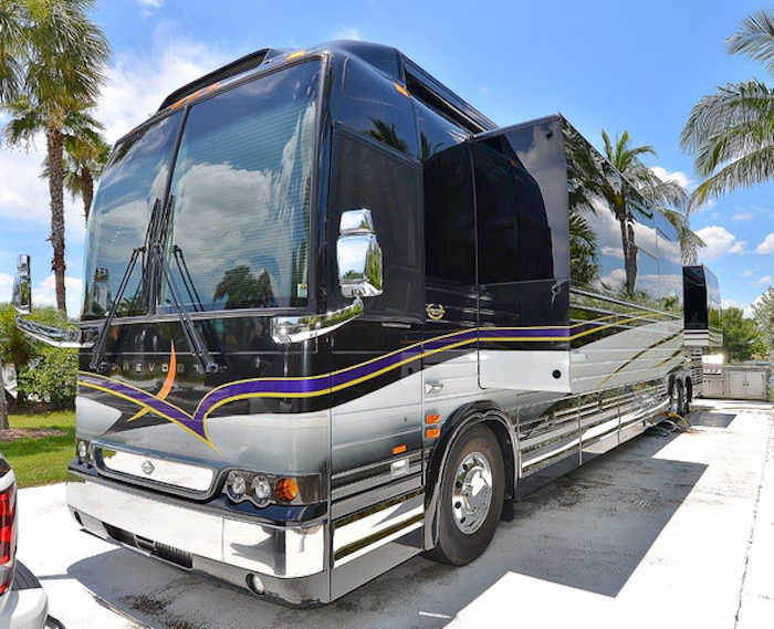 2006 Prevost Marathon XLII For Sale