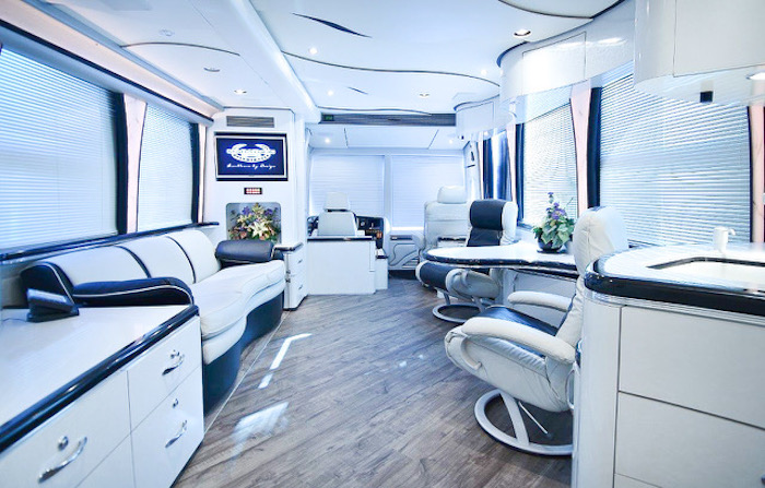 2006 Prevost Marathon XLII For Sale