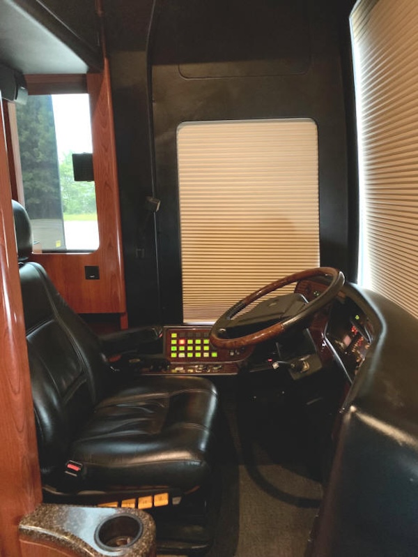 2006 Prevost Marathon XLII For Sale