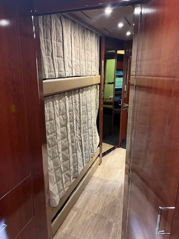 2006 Prevost Marathon XLII For Sale