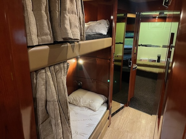 2006 Prevost Marathon XLII For Sale