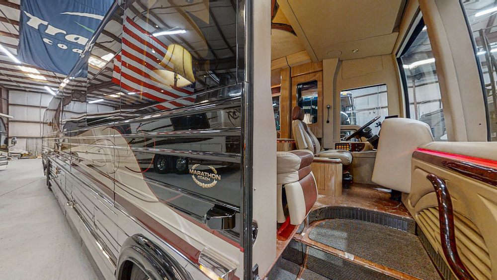 2006 Prevost Marathon XLII For Sale