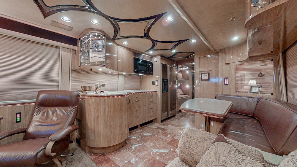 2006 Prevost Marathon XLII For Sale