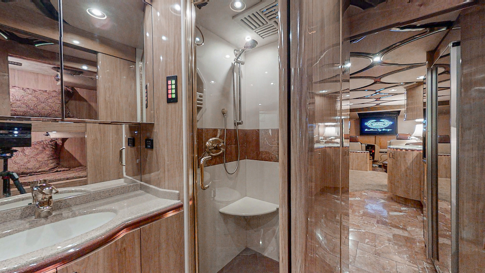 2006 Prevost Marathon XLII For Sale