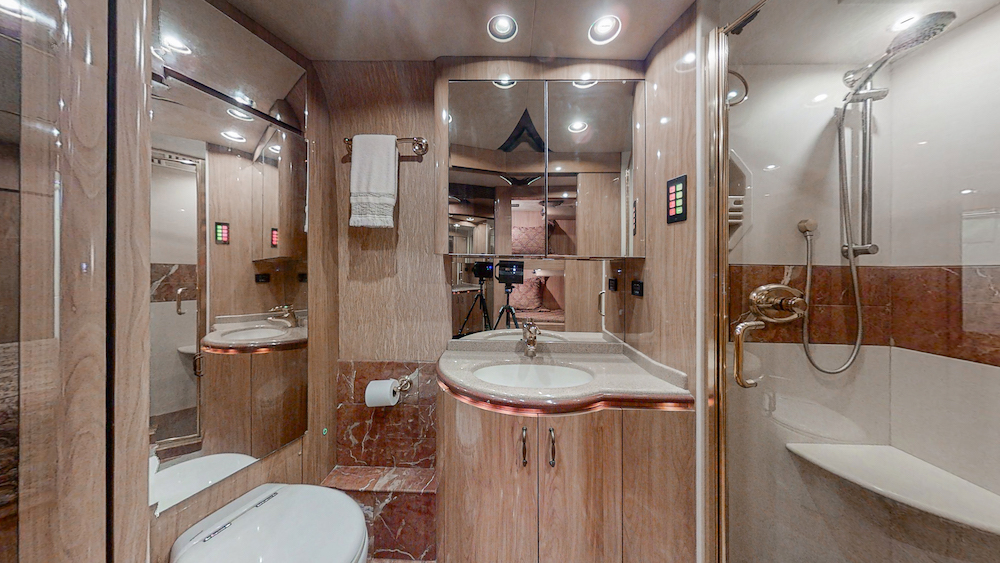 2006 Prevost Marathon XLII For Sale