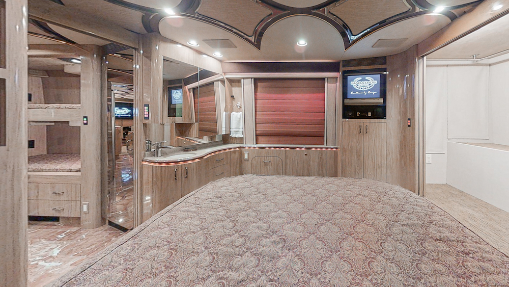 2006 Prevost Marathon XLII For Sale