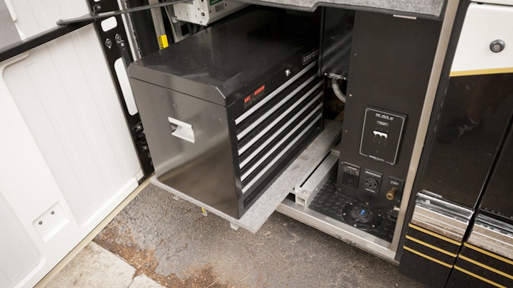 2006 Prevost Parliament H3-45 For Sale