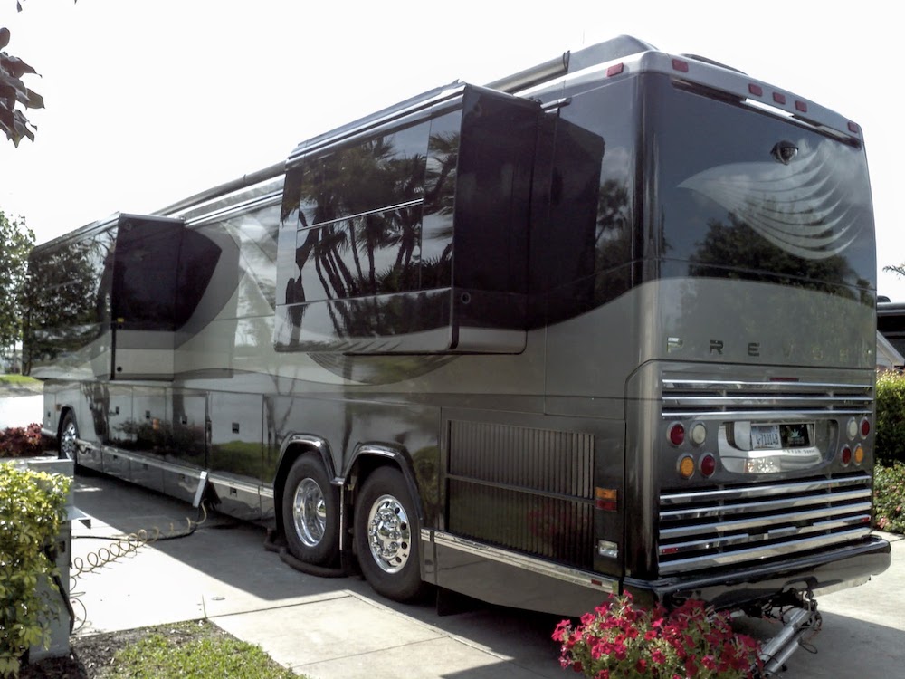 2006 Prevost Parliament H3-45 For Sale