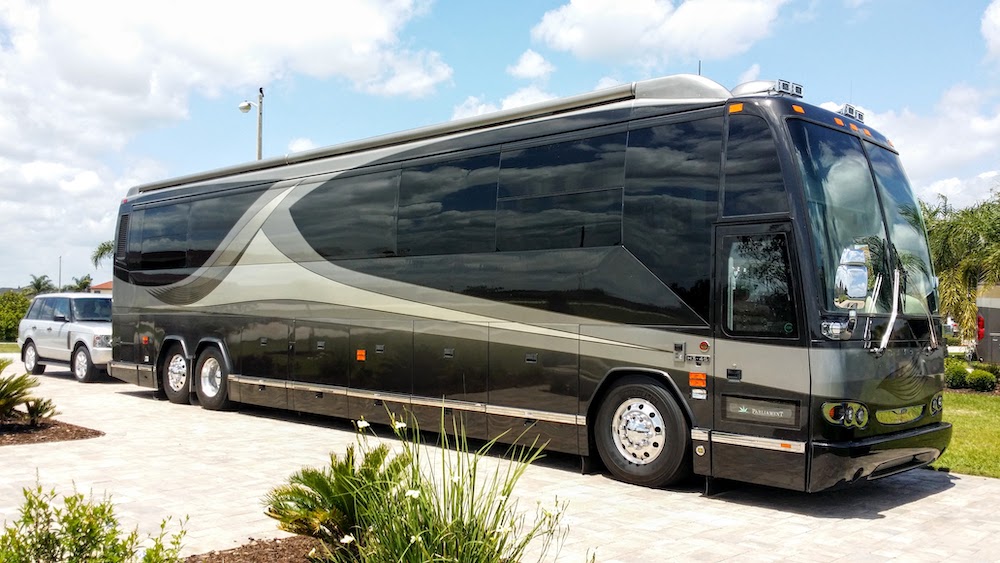 2006 Prevost Parliament H3-45 For Sale