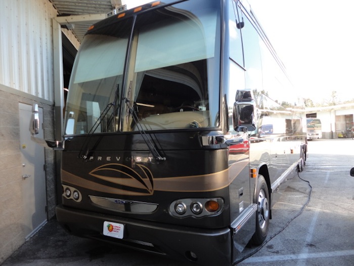 2006 Prevost Parlaiment H3-45 For Sale