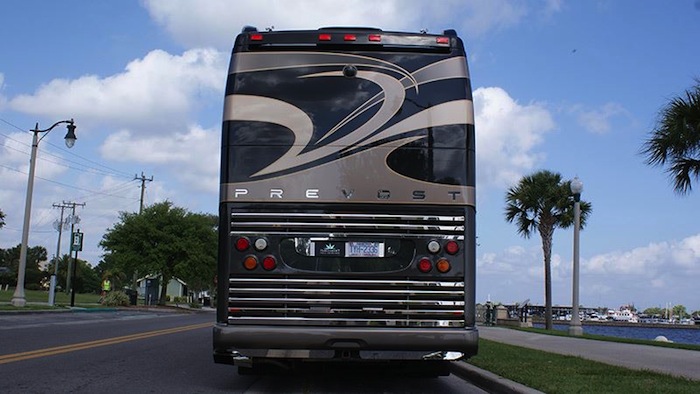 2006 Prevost Parlaiment H3-45 For Sale