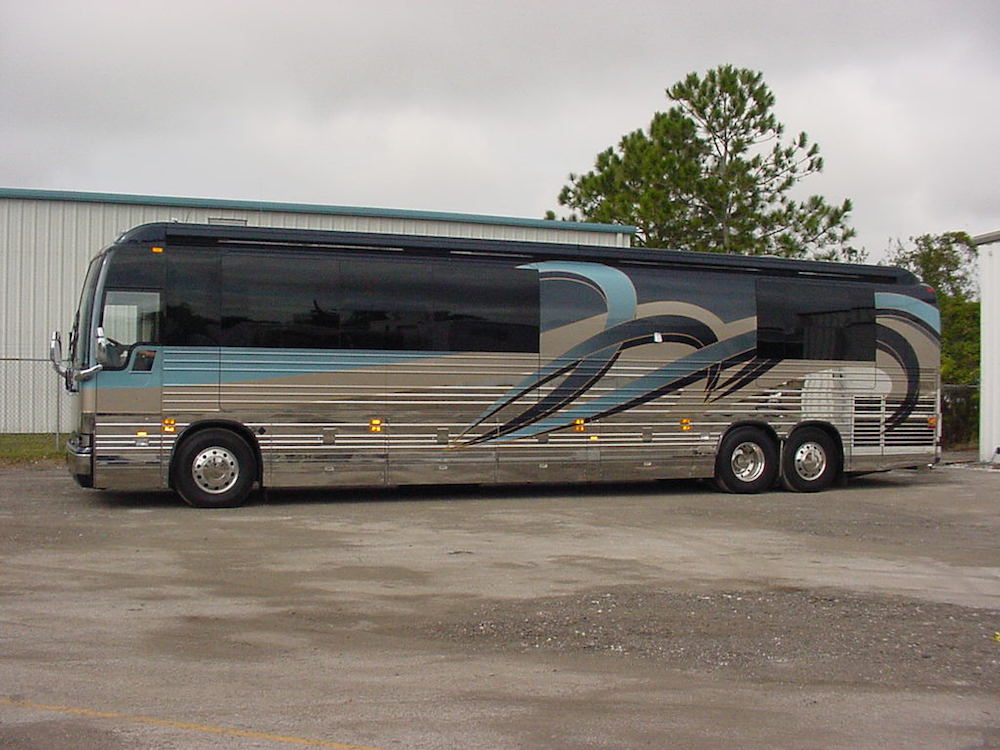 2006 Prevost Parlaiment XLII For Sale