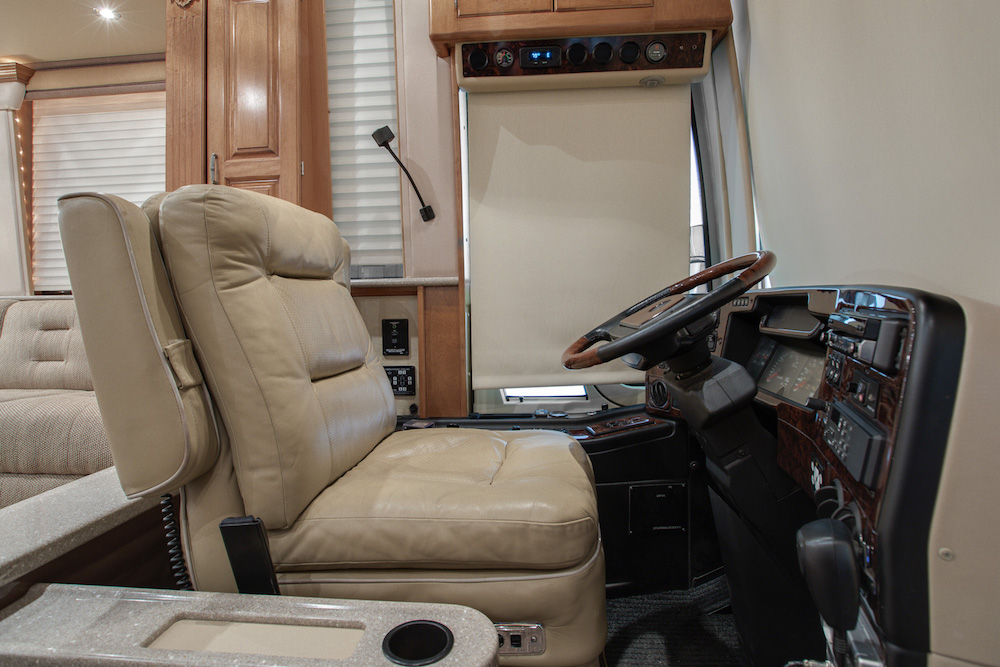 2006 Prevost Royale XLII For Sale