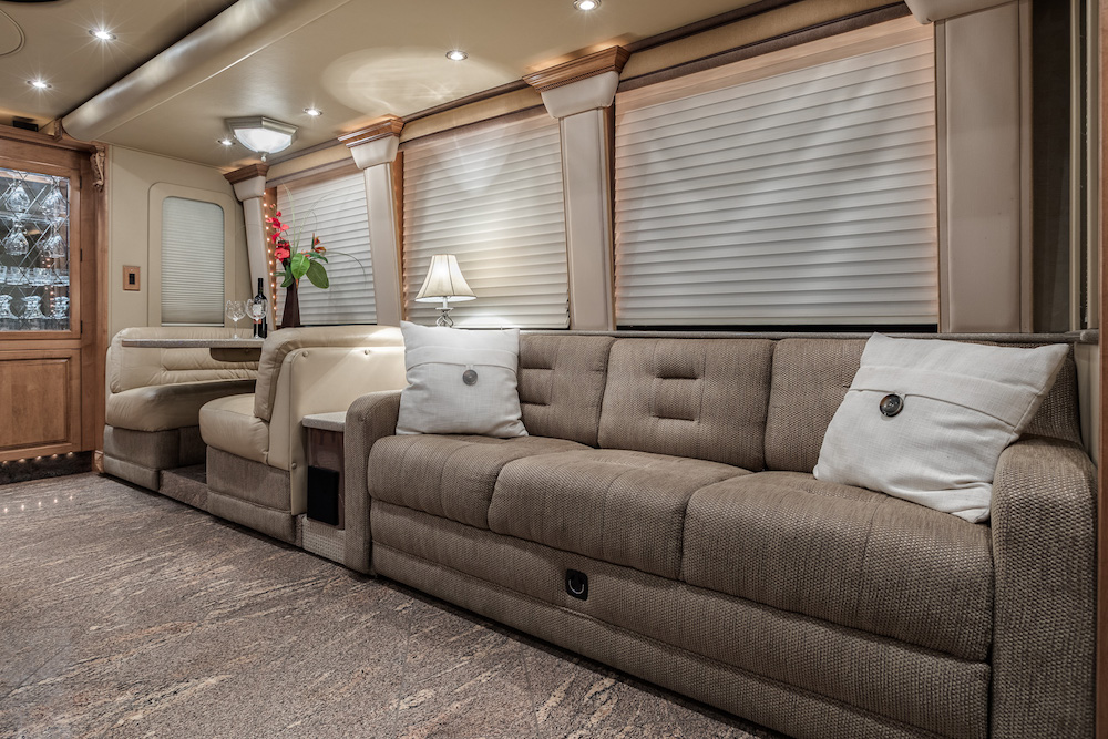 2006 Prevost Royale XLII For Sale