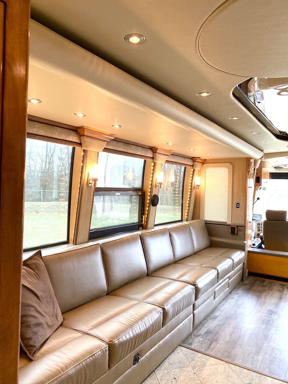 2006 Prevost Royale XLII For Sale