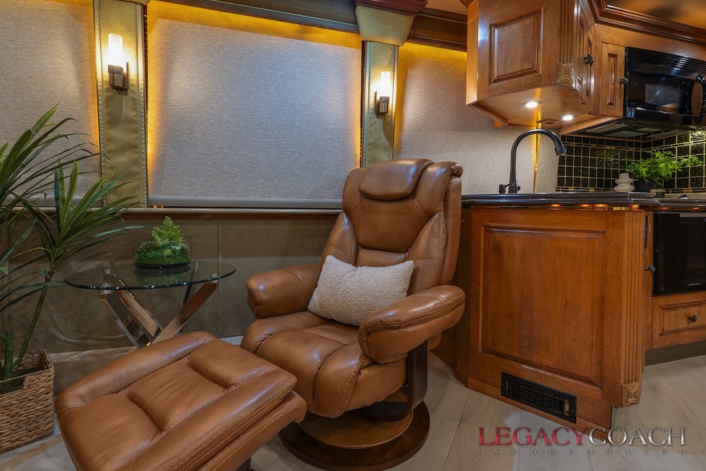 2006 Prevost Royale XLII For Sale