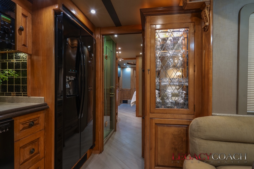 2006 Prevost Royale XLII For Sale