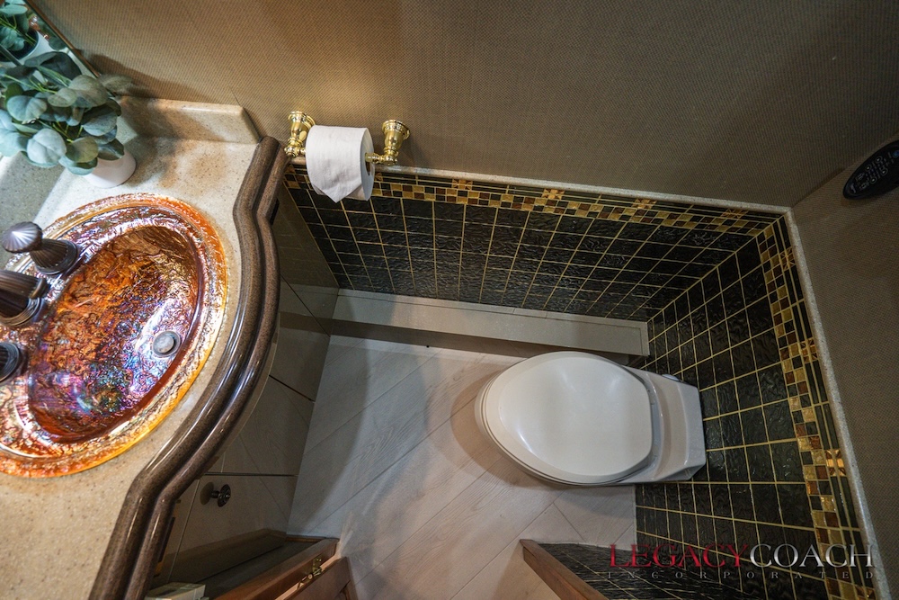 2006 Prevost Royale XLII For Sale