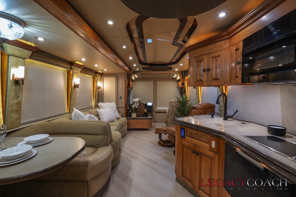 2006 Prevost Royale XLII For Sale