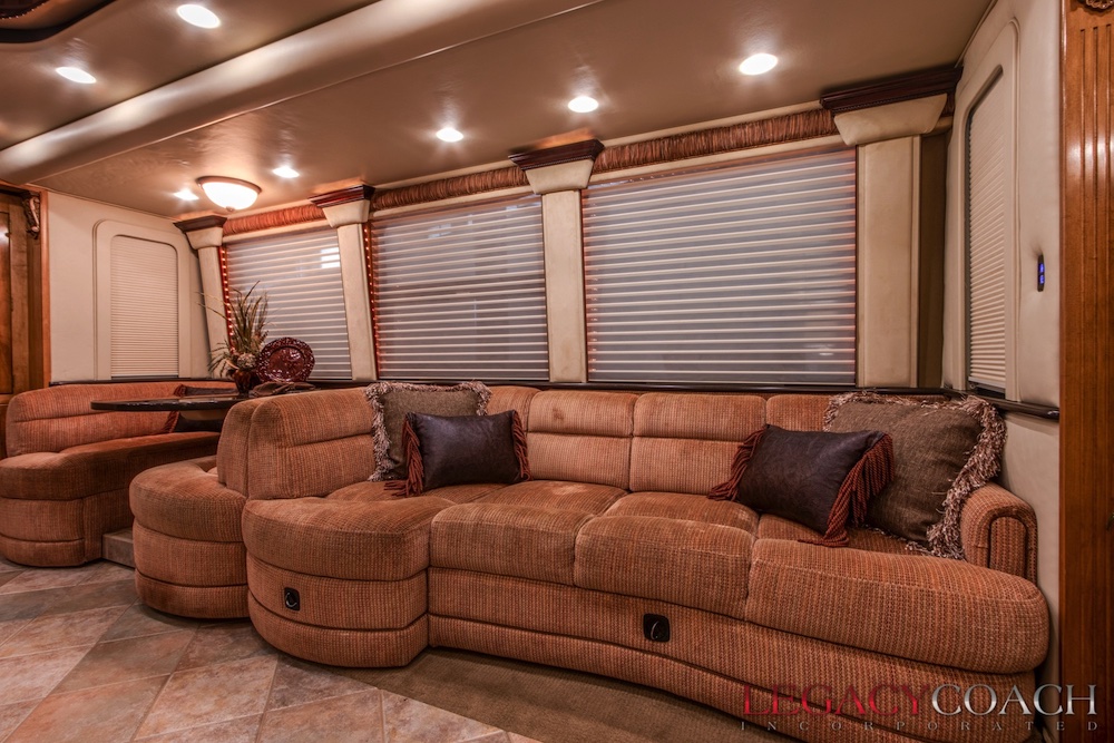 2006 Prevost Royale XLII For Sale