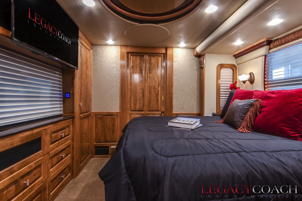 2006 Prevost Royale XLII For Sale