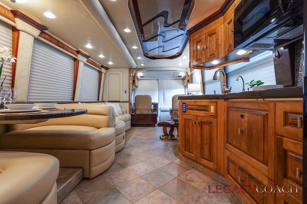 2006 Prevost Royale XLII For Sale