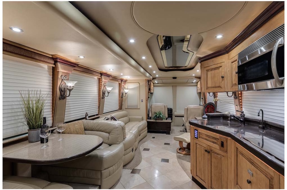 2006 Prevost Royale XLII For Sale