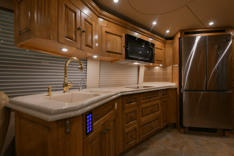 2006 Prevost Royale XLII  For Sale