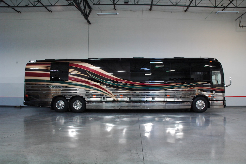 2006 Prevost Thompson XLII For Sale