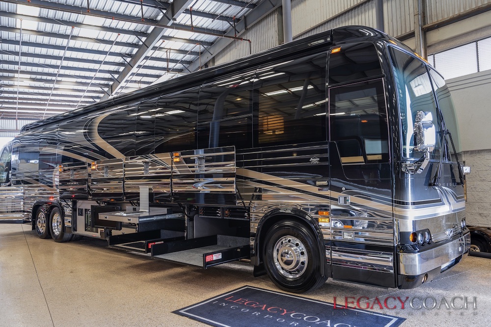 2003 Prevost American XLII For Sale